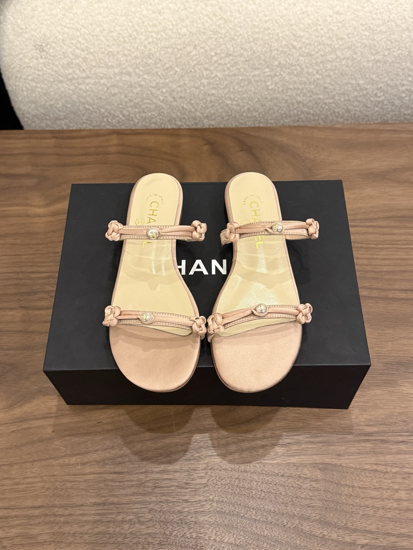 샤넬(CHANEL) 진주 슬리퍼 샌들 신발