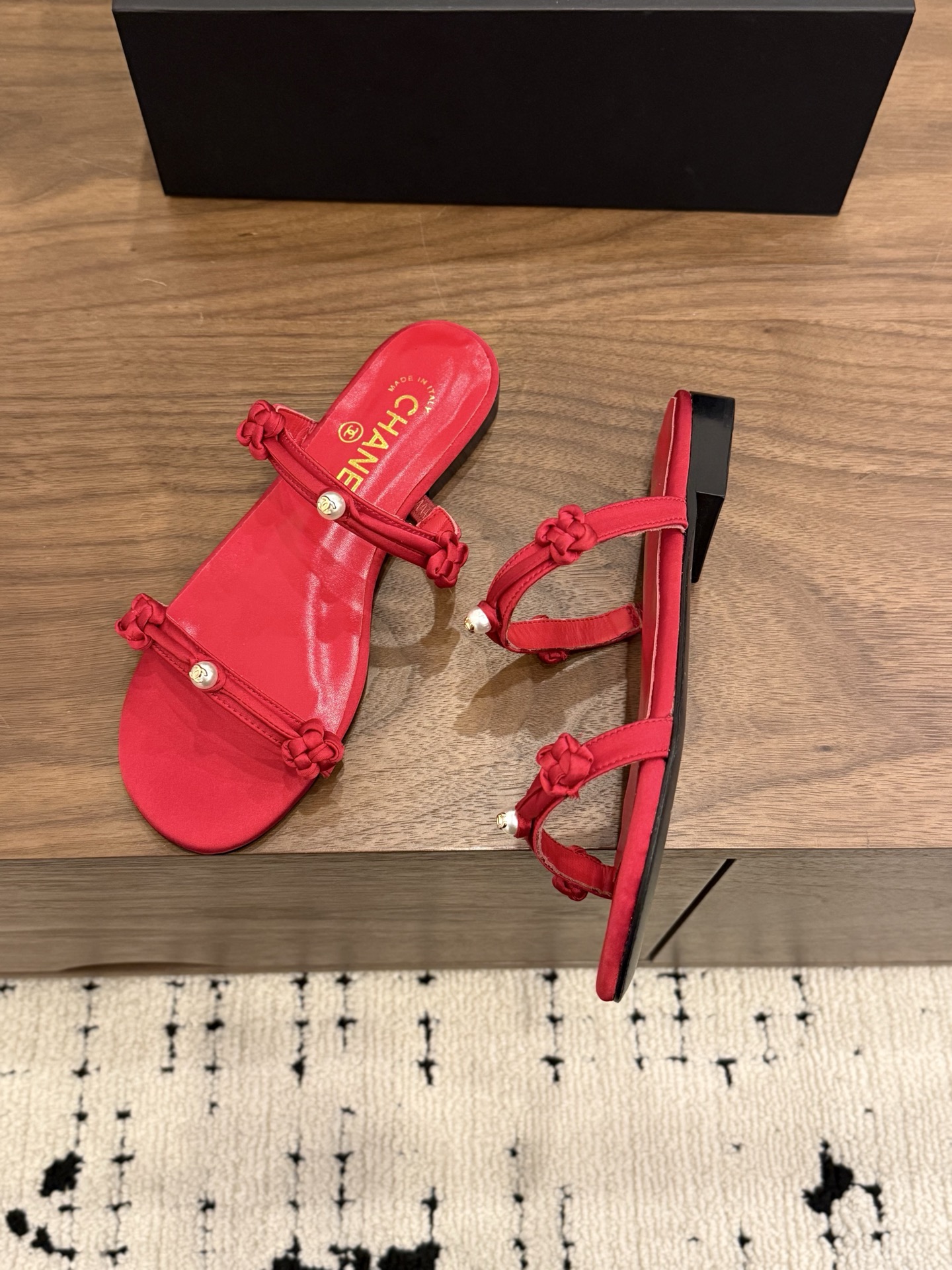 샤넬(CHANEL) 진주 슬리퍼 샌들 신발