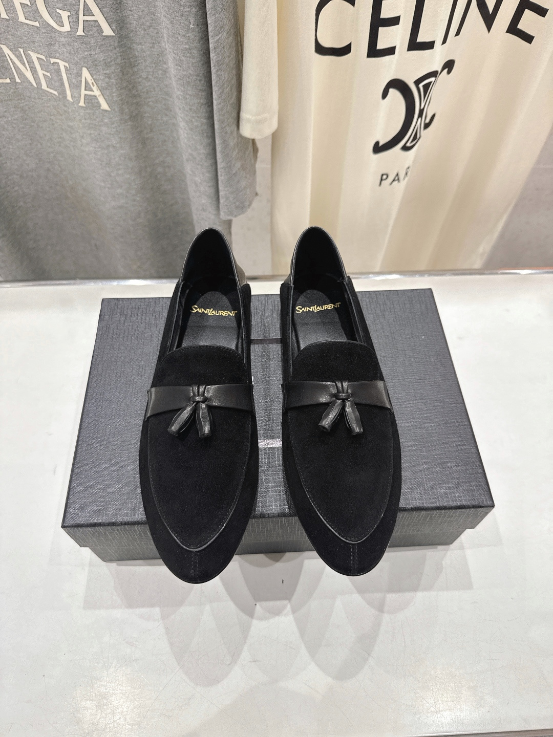 생로랑(SAINT LAURENT) 마리제 블로퍼 로퍼 신발