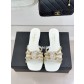 샤넬(CHANEL) 크리스탈 스퀘어토 샌들 신발