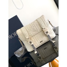 Dior CD 디올 히트 더 로드(Hit The Road) 플랩 메신저백 (화이트 그래비티 레더) 크로스백 가방