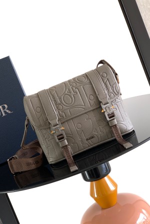 Dior CD 디올 히트 더 로드 플랩 메신저백 크로스백 가방