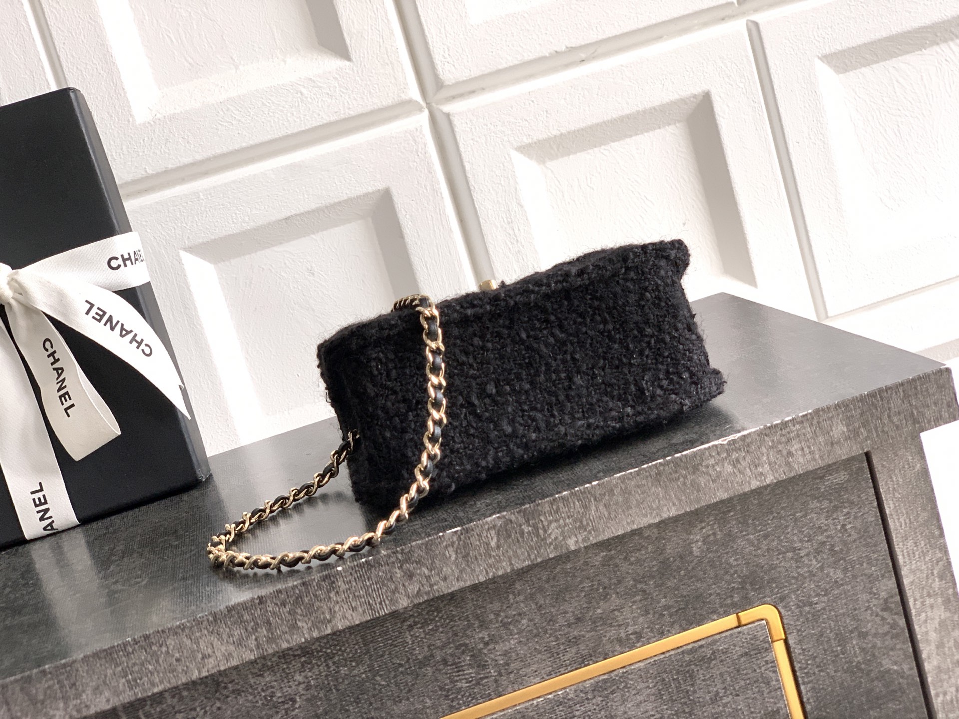 Chanel 샤넬 26C 진주 핸들 트위드 백 (블랙) 숄더백 가방 스몰