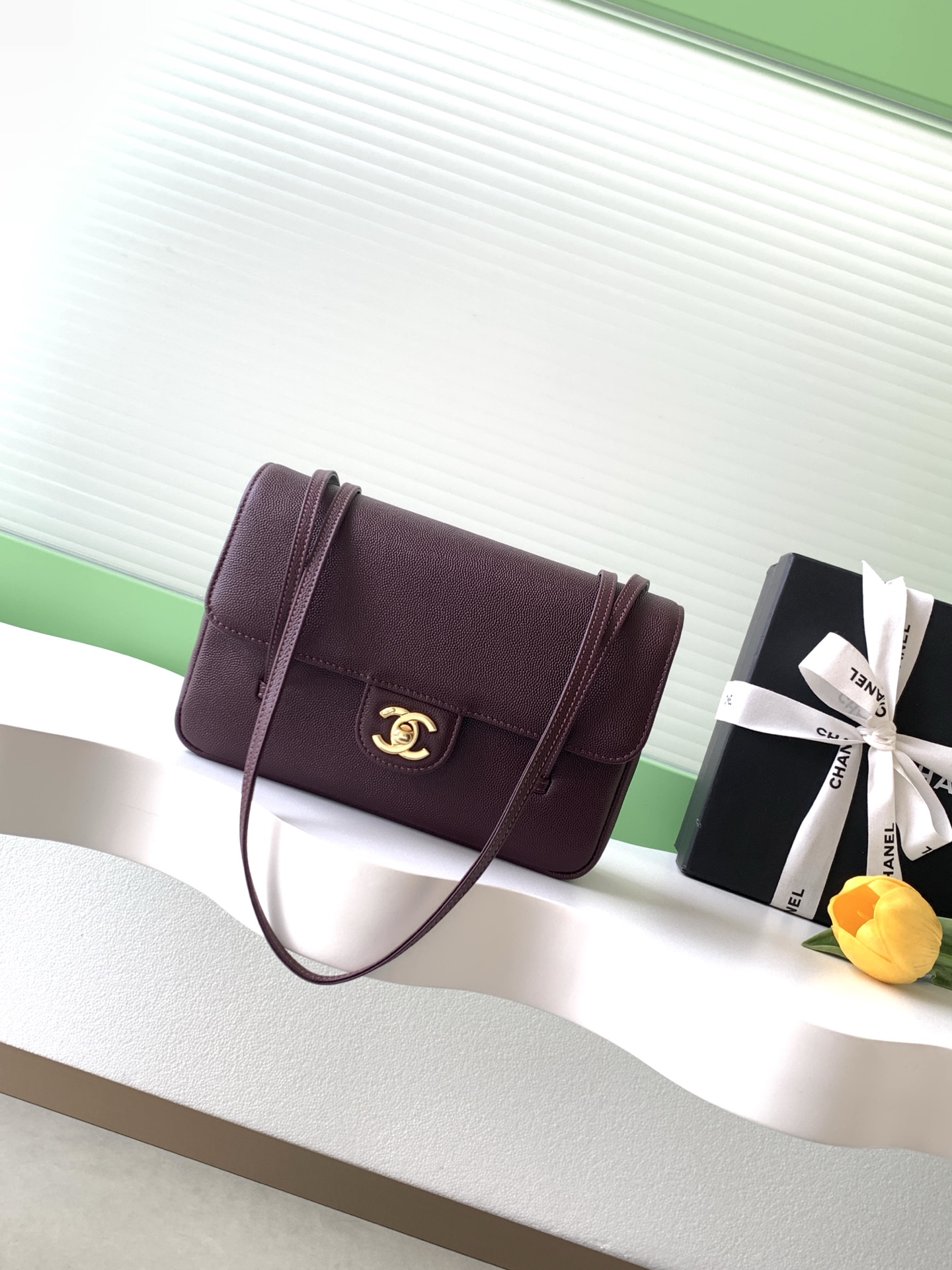 Chanel 샤넬 26P 프레피 코코(Preppy Coco) 플랩백 (캐비어) 숄더백 가방