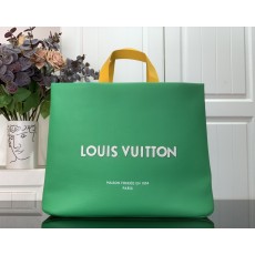 LV 루이비통 SHOPPER TOTE 쇼퍼 토트백 중형 가방 (라이트 그린) 미디움