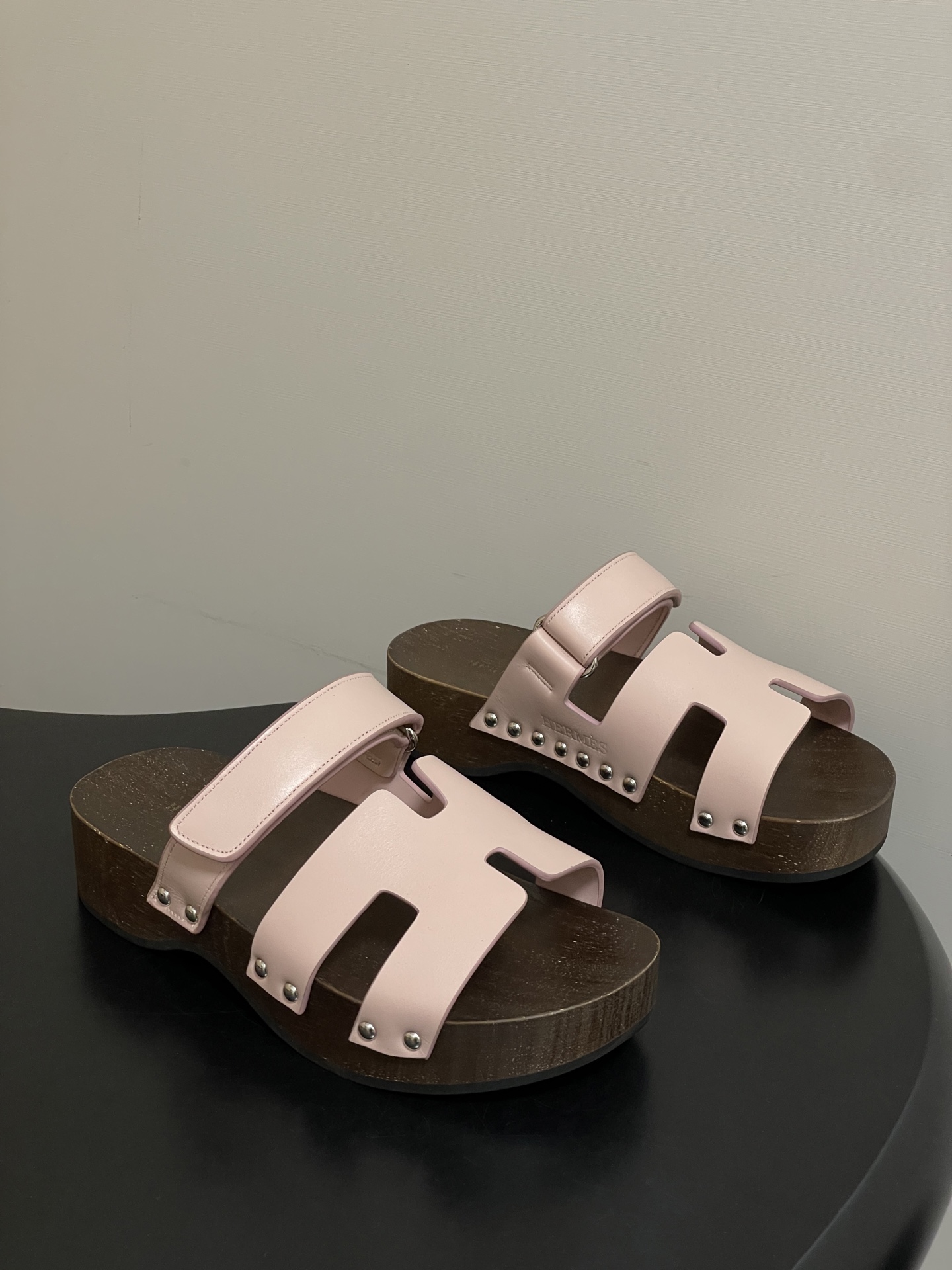 에르메스(HERMES) Chypre 우드솔 슬리퍼 신발