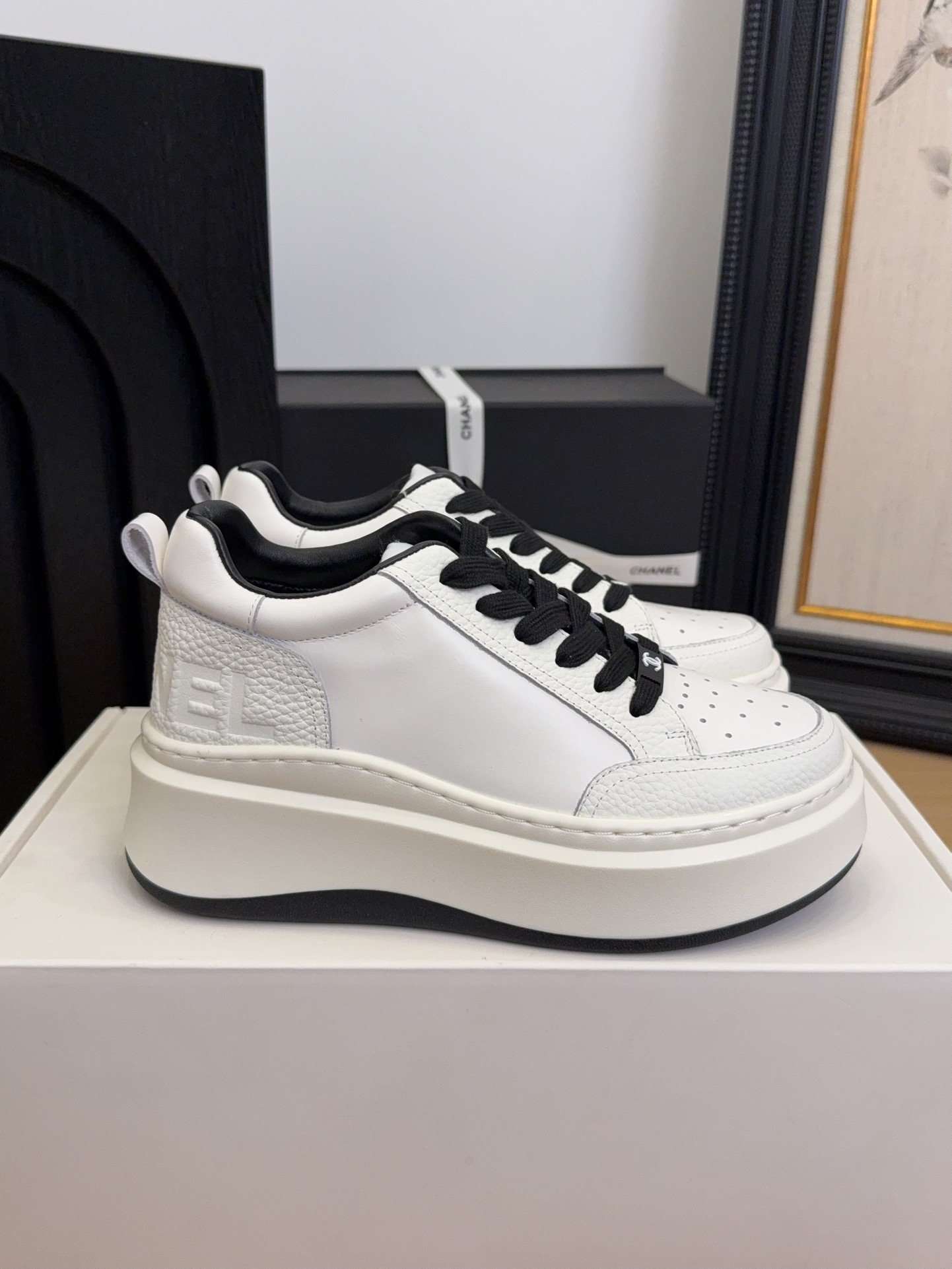 샤넬(CHANEL) 플랫폼 캐주얼 슈즈 신발