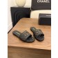 샤넬(CHANEL) 체인 퀼팅 플랫 슬리퍼 샌들 신발