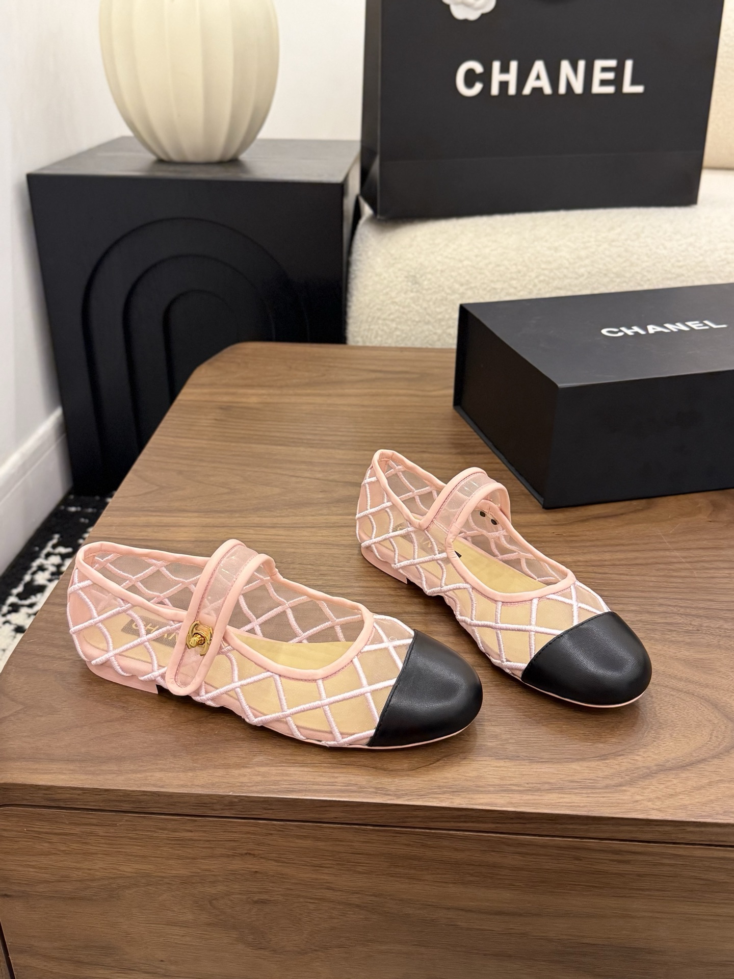 샤넬(CHANEL) 메쉬 메리제인 플랫 슈즈 신발