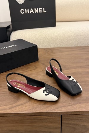 샤넬(CHANEL) 투톤 사각코 슬링백 샌들 신발