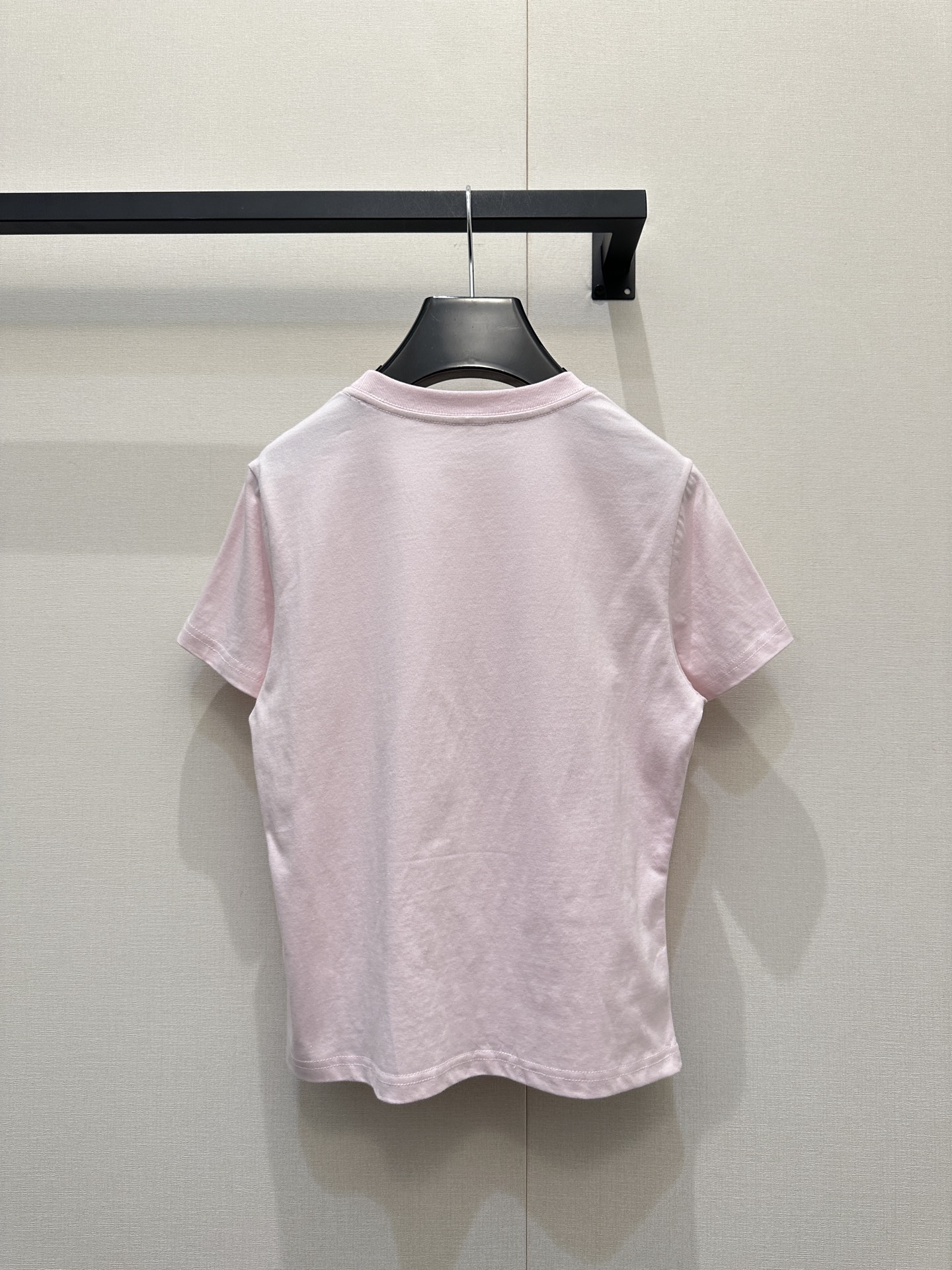 알렉산더 왕(Alexander Wang) 로고 엠보 반팔 티셔츠 의류