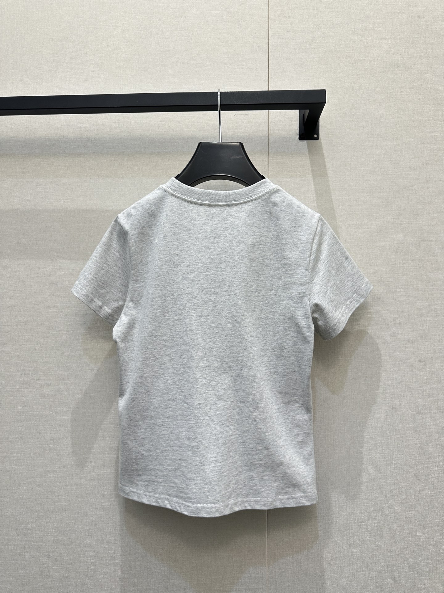 알렉산더 왕(Alexander Wang) 로고 엠보 반팔 티셔츠 의류