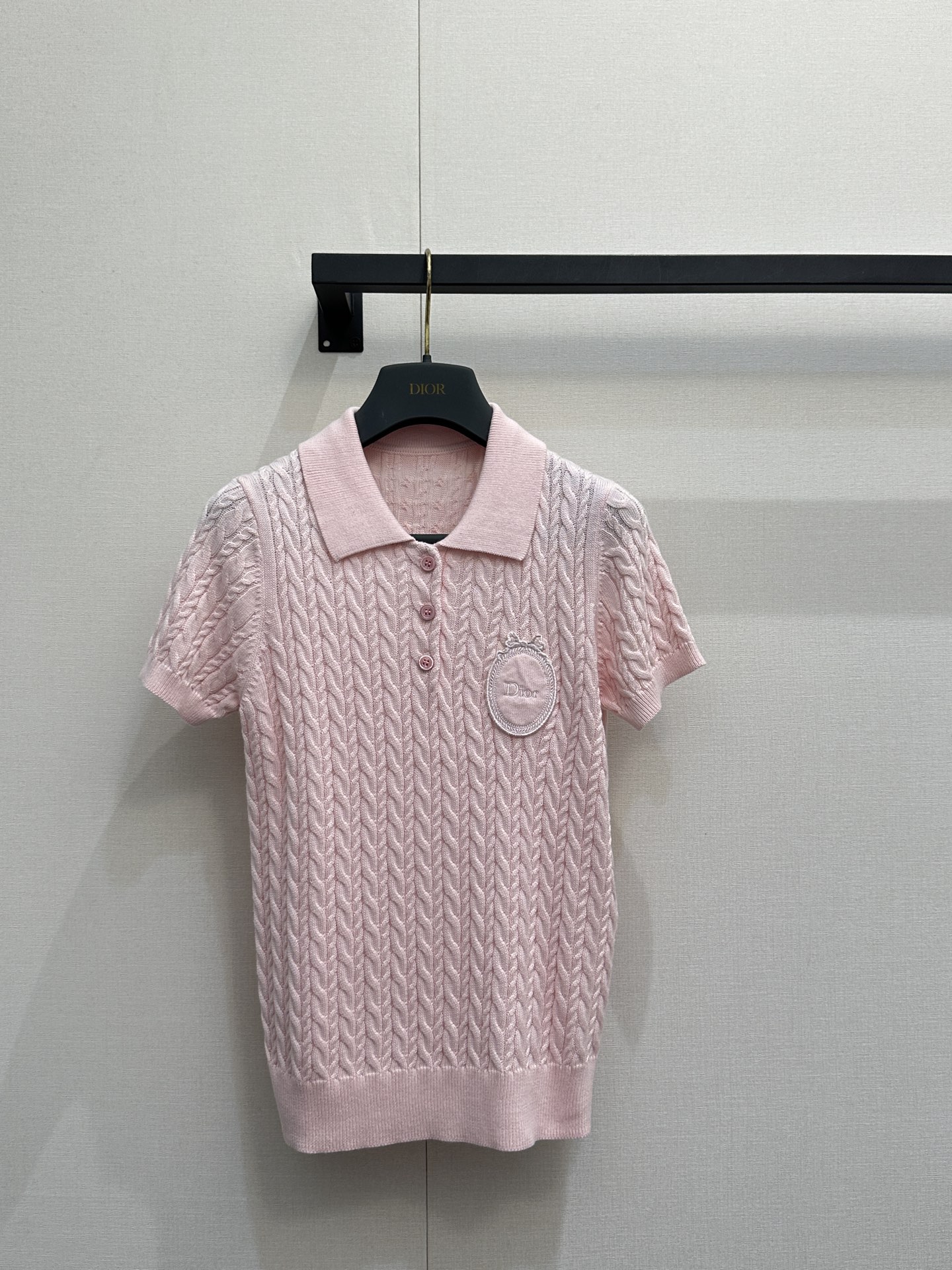 디올(Dior) 자수 로고 케이블 니트 폴로 의류