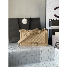 Chanel 샤넬 Classic Le Boy 캐비어 (A67086) 숄더백 가방