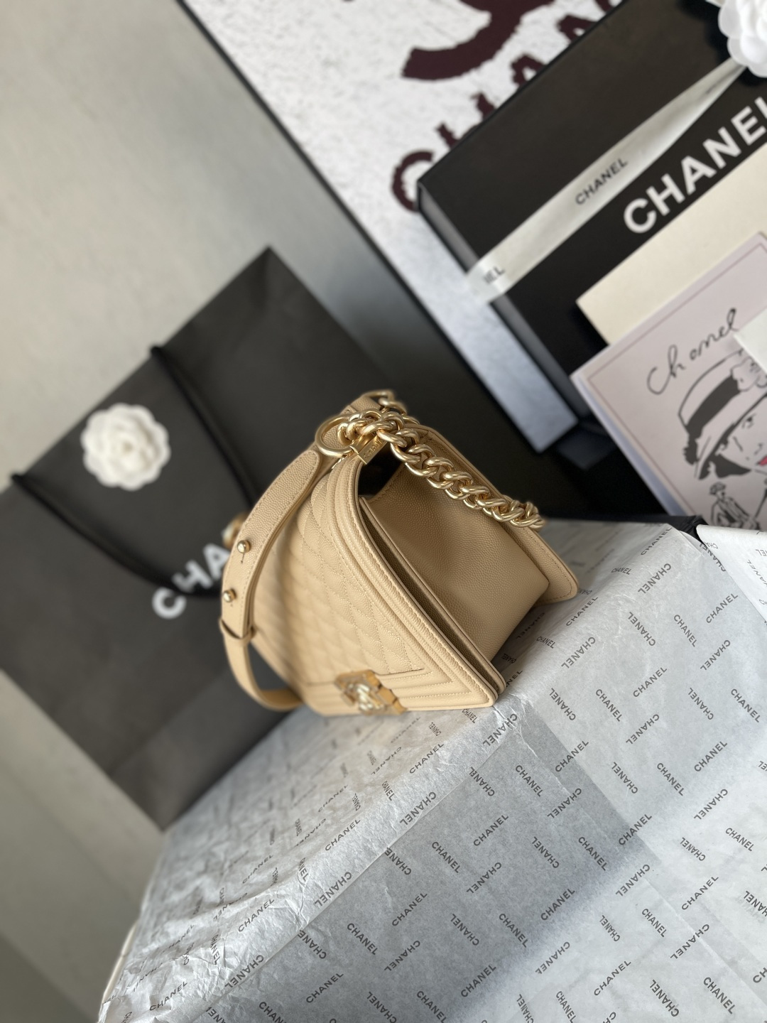 Chanel 샤넬 Classic Le Boy 캐비어 (A67086) 숄더백 가방