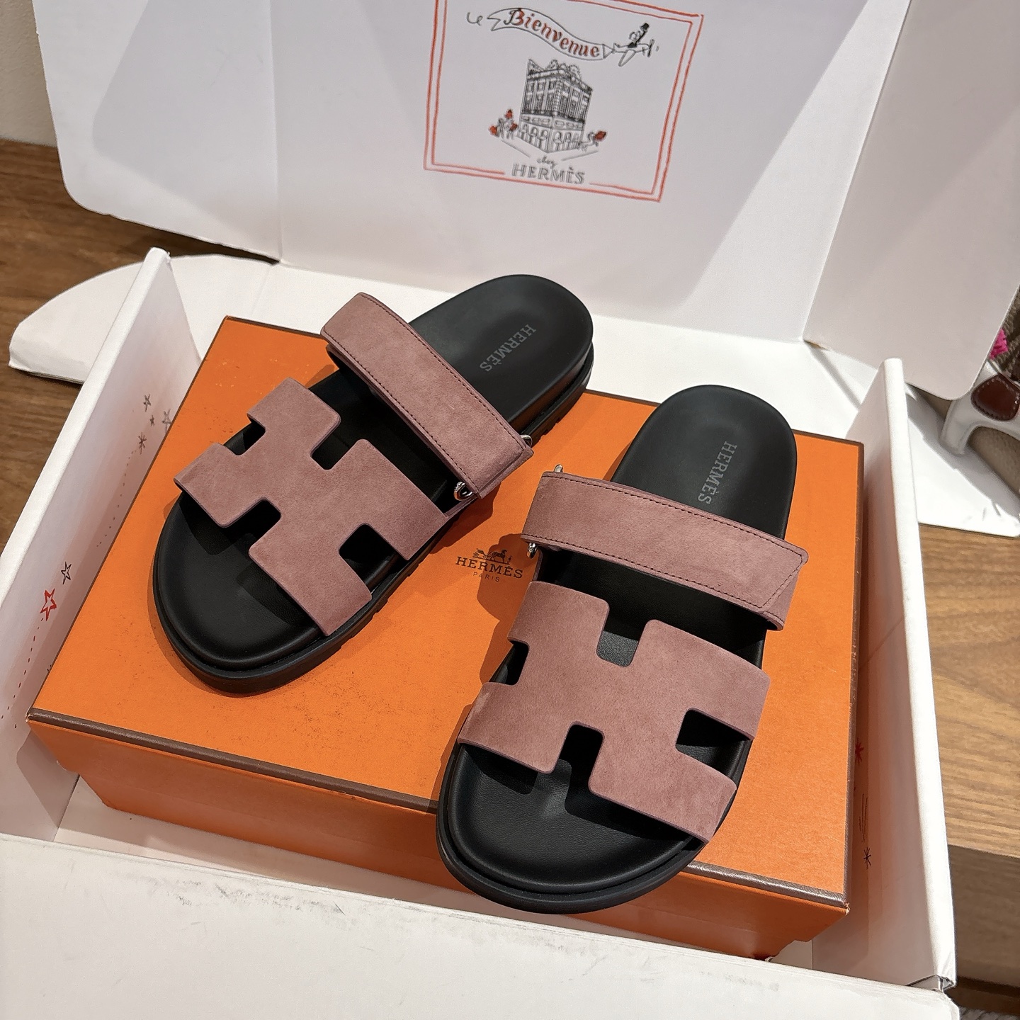 에르메스(HERMES) 투톤 배색 H 슬리퍼 신발