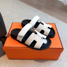 에르메스(HERMES) 투톤 배색 H 슬리퍼 신발