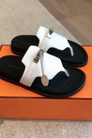 에르메스(HERMES) 스트랩 메탈 쪼리 슬리퍼 신발