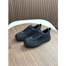 Moncler 몽클레어 몽클레르 테크니컬 믹스 소재 남성 스니커즈 신발