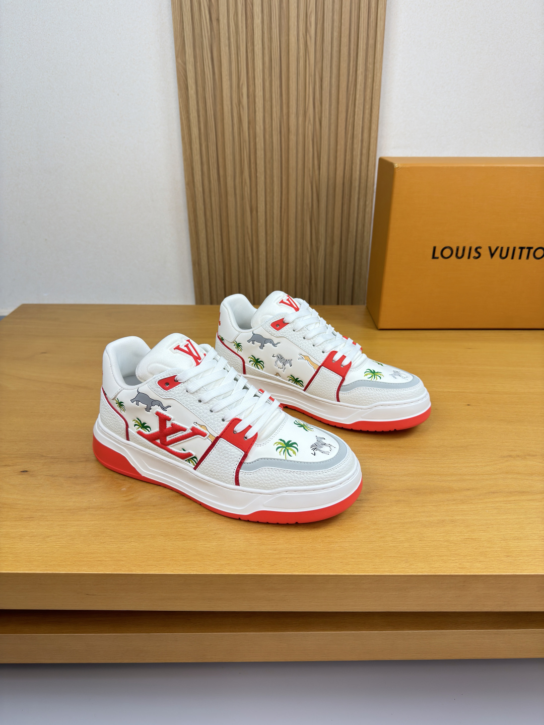 루이비통(LV)  프린트 믹스 소재 스니커즈 신발