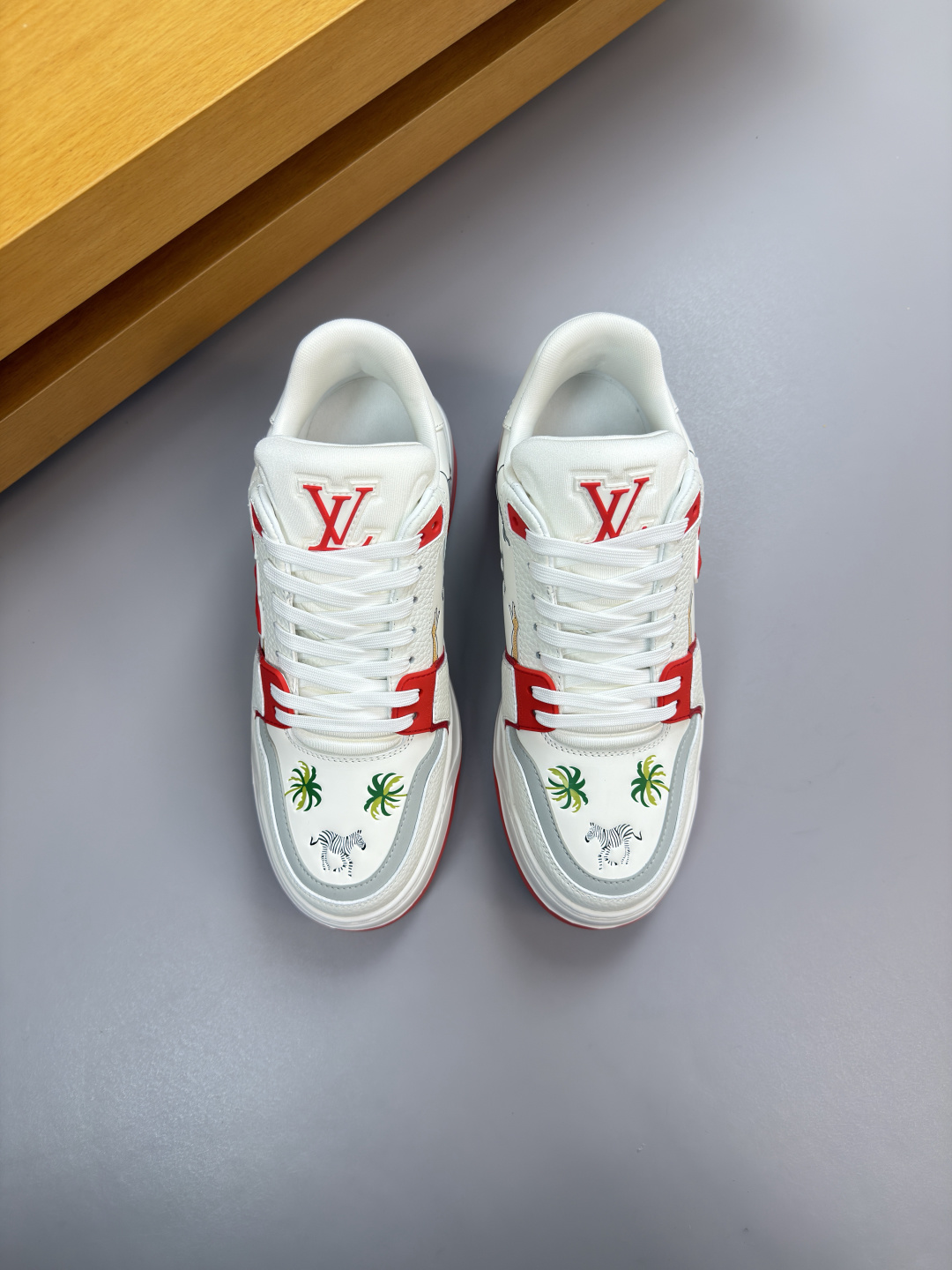 루이비통(LV)  프린트 믹스 소재 스니커즈 신발