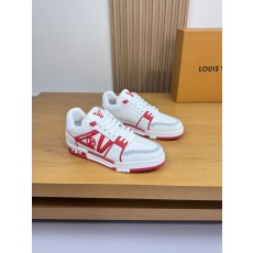 루이비통(LV) 리치 카프스킨 & 로고 스니커즈 신발