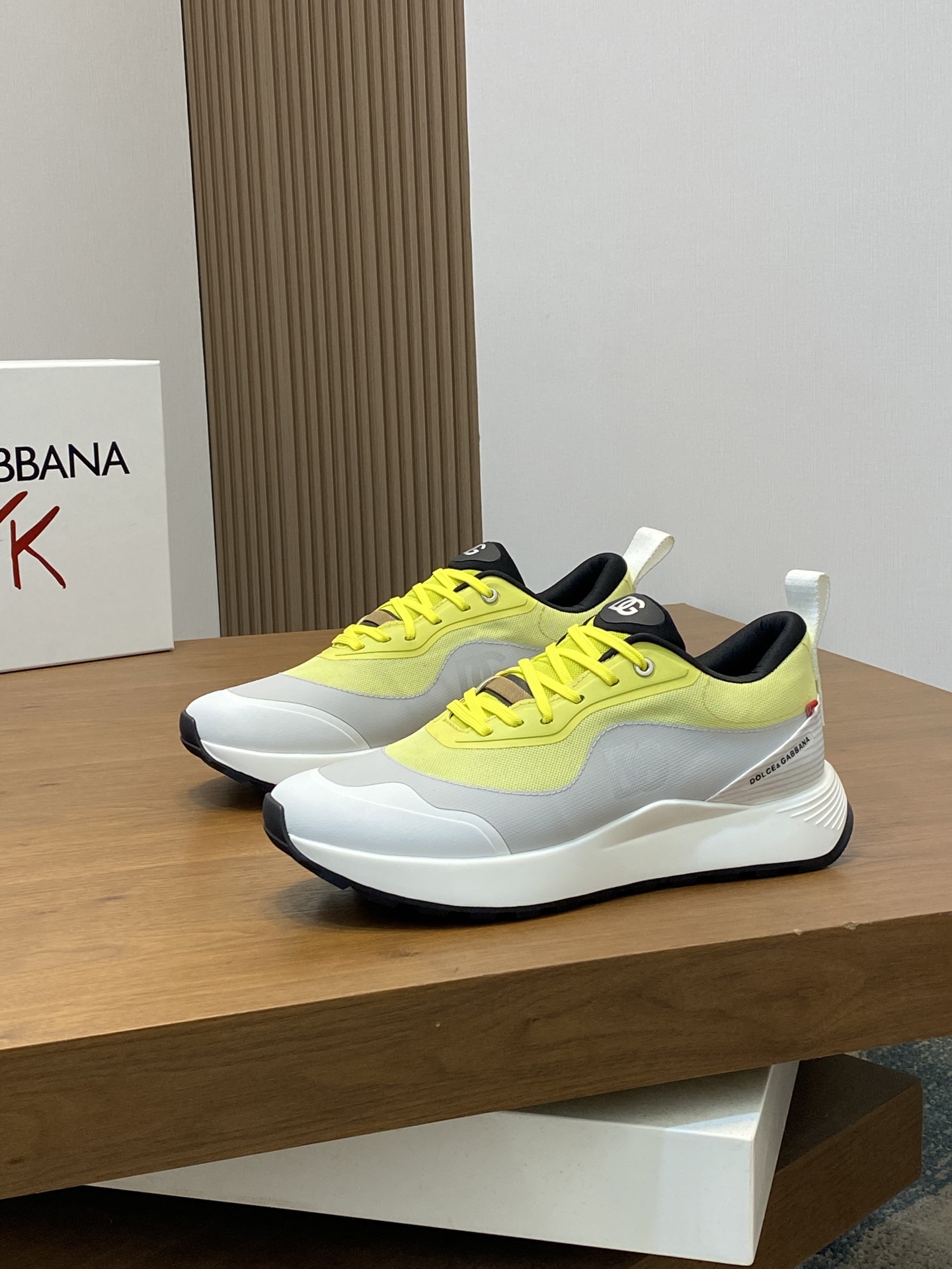 돌체앤가바나(D&G) Dolce&Gabbana 수입 소가죽 믹스 스니커즈 신발