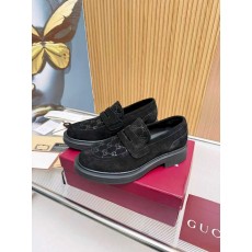 구찌(Gucci) 전면 풀그레인 카프스킨 플랫폼 슈즈 구두 신발