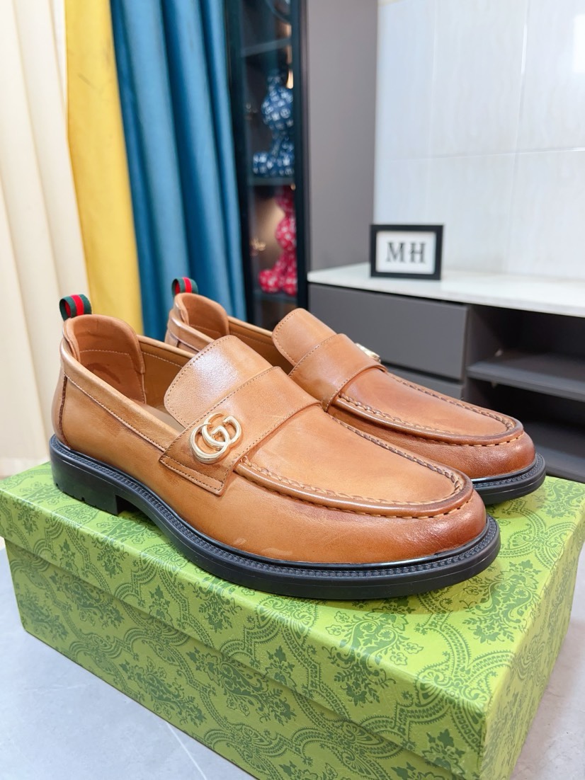 구찌(Gucci) 카프스킨 정장 구두 로퍼 신발