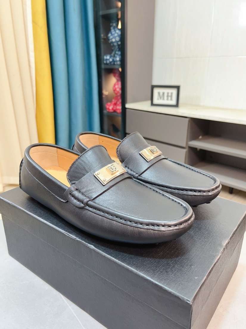 돌체앤가바나 Dolce&Gabbana (D&G) 카프스킨 로퍼 구두 신발