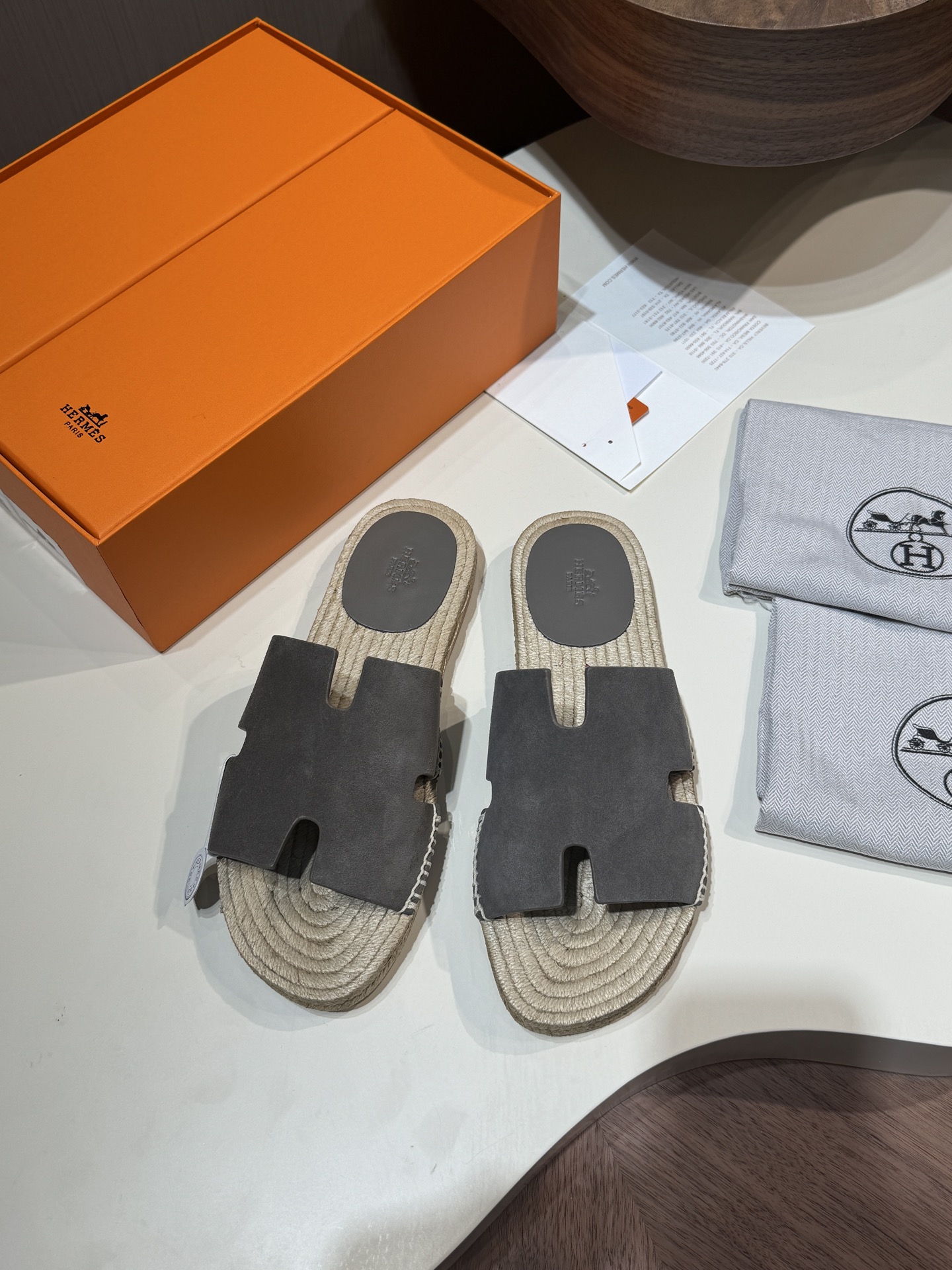 에르메스(Hermes) Antigua 안티구아 카프스킨 에스파듀 슬리퍼 샌들 신발