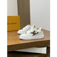 루이비통(LV) 이탈리아 카프스킨 믹스 스니커즈 신발