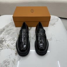 토즈(Tods) 천연 소가죽 정장 & 캐주얼 슈즈 구두 로퍼 신발