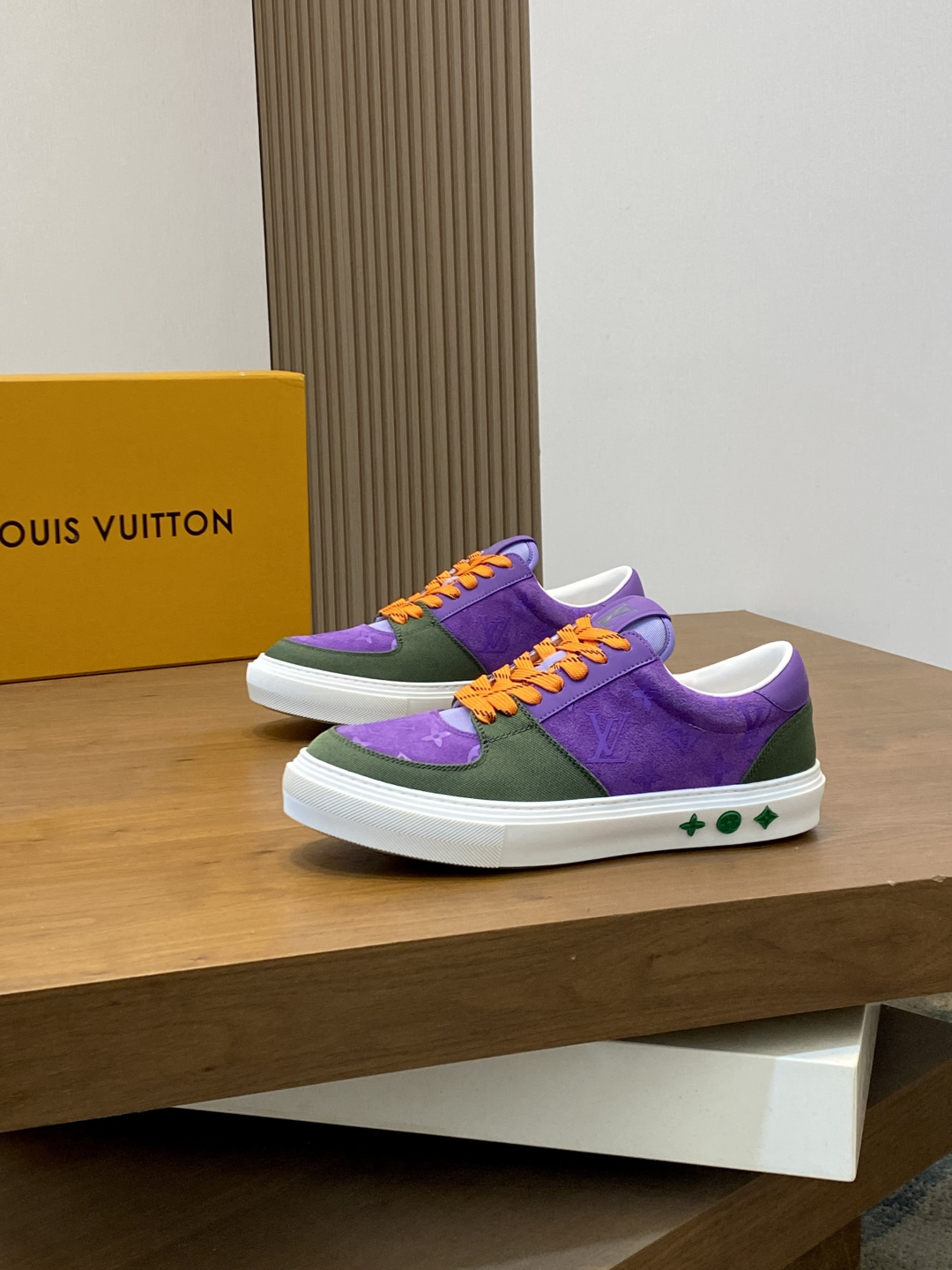 루이비통(LV) 리치 & 나파 카프스킨 스니커즈 신발