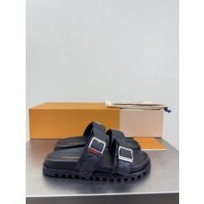 루이비통(LV) 금속 버클 더블 스트랩 슬리퍼 신발