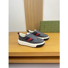 구찌(Gucci) 나파 카프스킨 & 토템 패브릭 스니커즈 신발