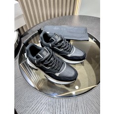 지방시(Givenchy) 스무스 & 펀칭 카프스킨 스니커즈 신발