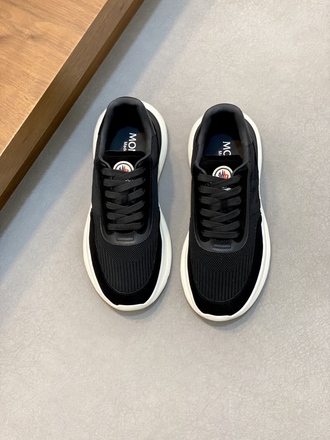 몽클레어 몽클레르(Moncler) 테크니컬 플라이니트 스니커즈 신발