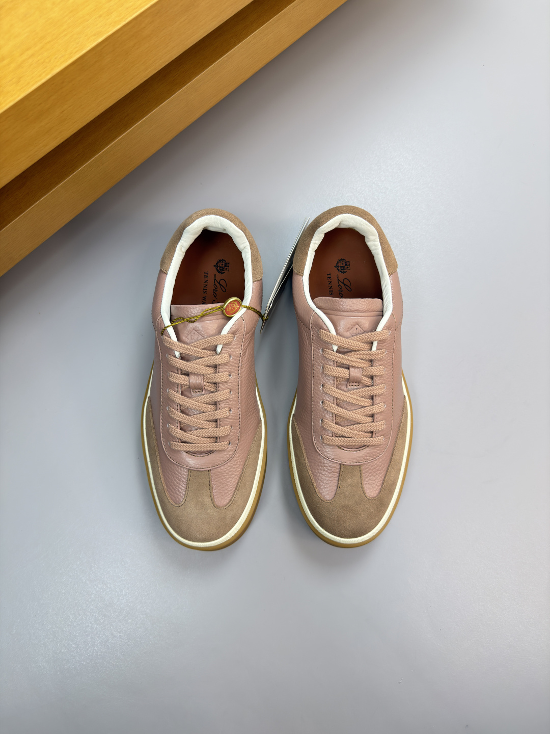 로로 피아나(Loro Piana) LP 스웨이드 & 펀칭 캔버스 스니커즈 신발