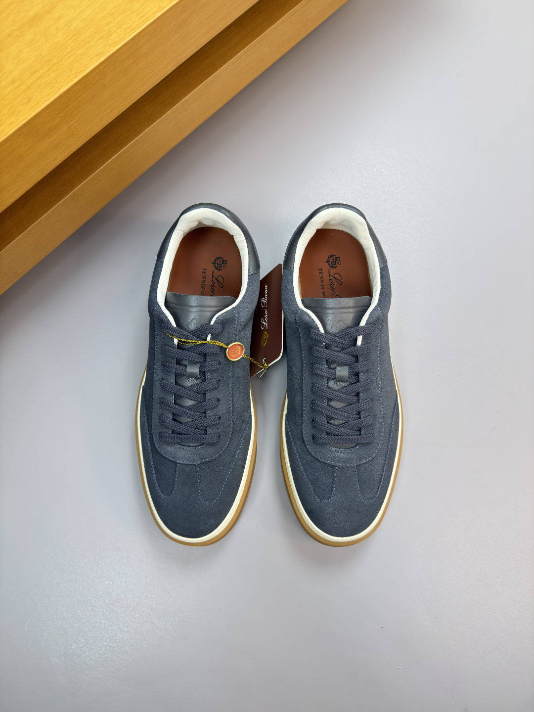 로로 피아나(Loro piana) LP 나파 & 스웨이드 하이브리드 스니커즈 신발