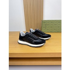 구찌(Gucci) 나파 & 스웨이드 웹 스니커즈 신발