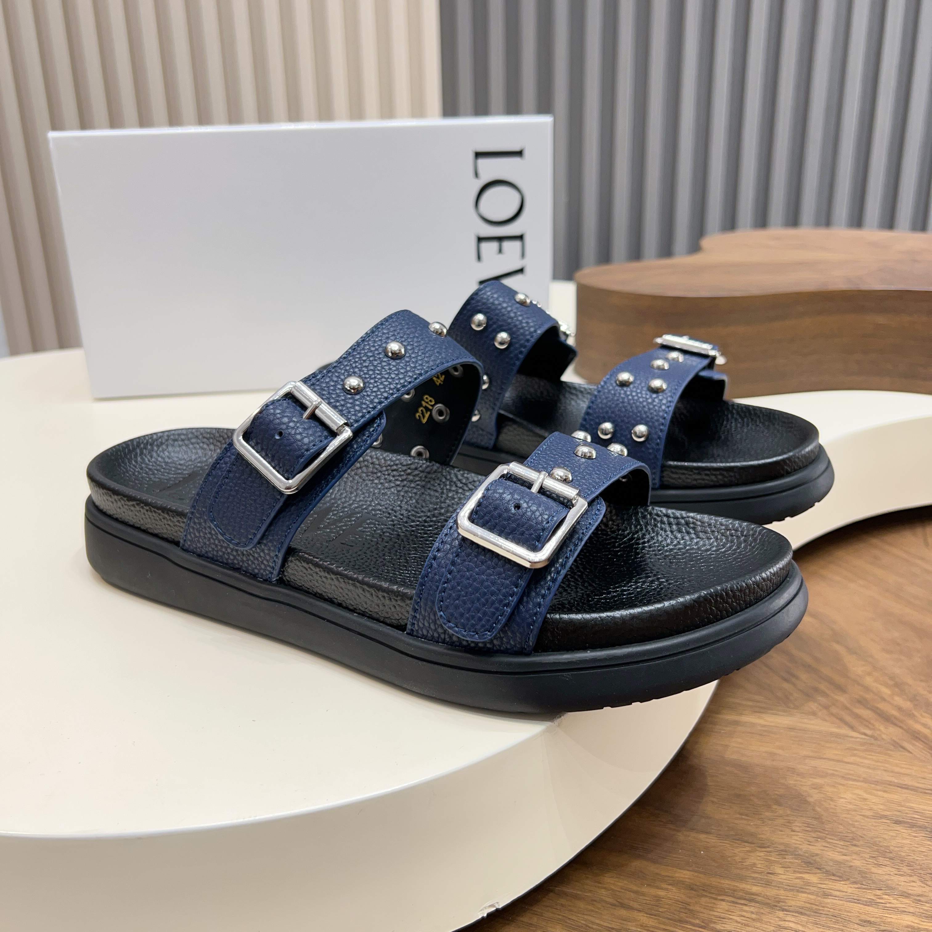 로에베(Loewe) 메탈 징 포인트 더블 스트랩 샌들 슬리퍼 신발