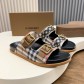 버버리(Burberry) TB 메탈 로고 크로스 레더 샌들 슬리퍼 신발