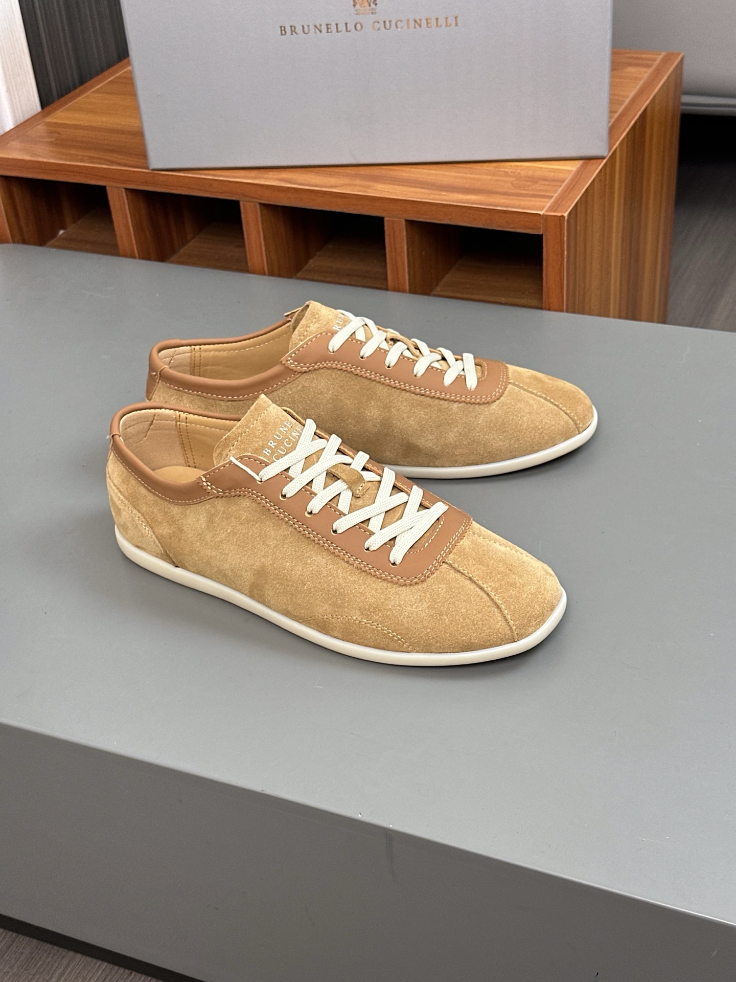 Brunello Cucinelli 브루넬로 쿠치넬리(BC) 빈티지 스웨이드 저먼 트레이너 스니커즈 신발