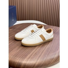 디올(Dior) D-스케치 테크니컬 메쉬 퓨처리즘 스니커즈 신발