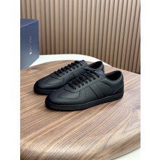 디올(Dior) D-스케치 테크니컬 메쉬 퓨처리즘 스니커즈 신발