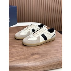 디올(Dior) D-스케치 테크니컬 메쉬 퓨처리즘 스니커즈 신발