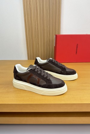 페라가모(Ferragamo) 나파 카프스킨 프리미엄 스니커즈 신발