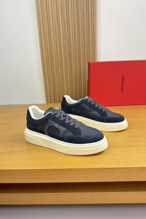 페라가모(Ferragamo) 나파 카프스킨 프리미엄 스니커즈 신발