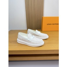 루이비통(LV) 나파 레더 & 모노그램 마크 스티치 스니커즈 슬립온 로퍼 신발